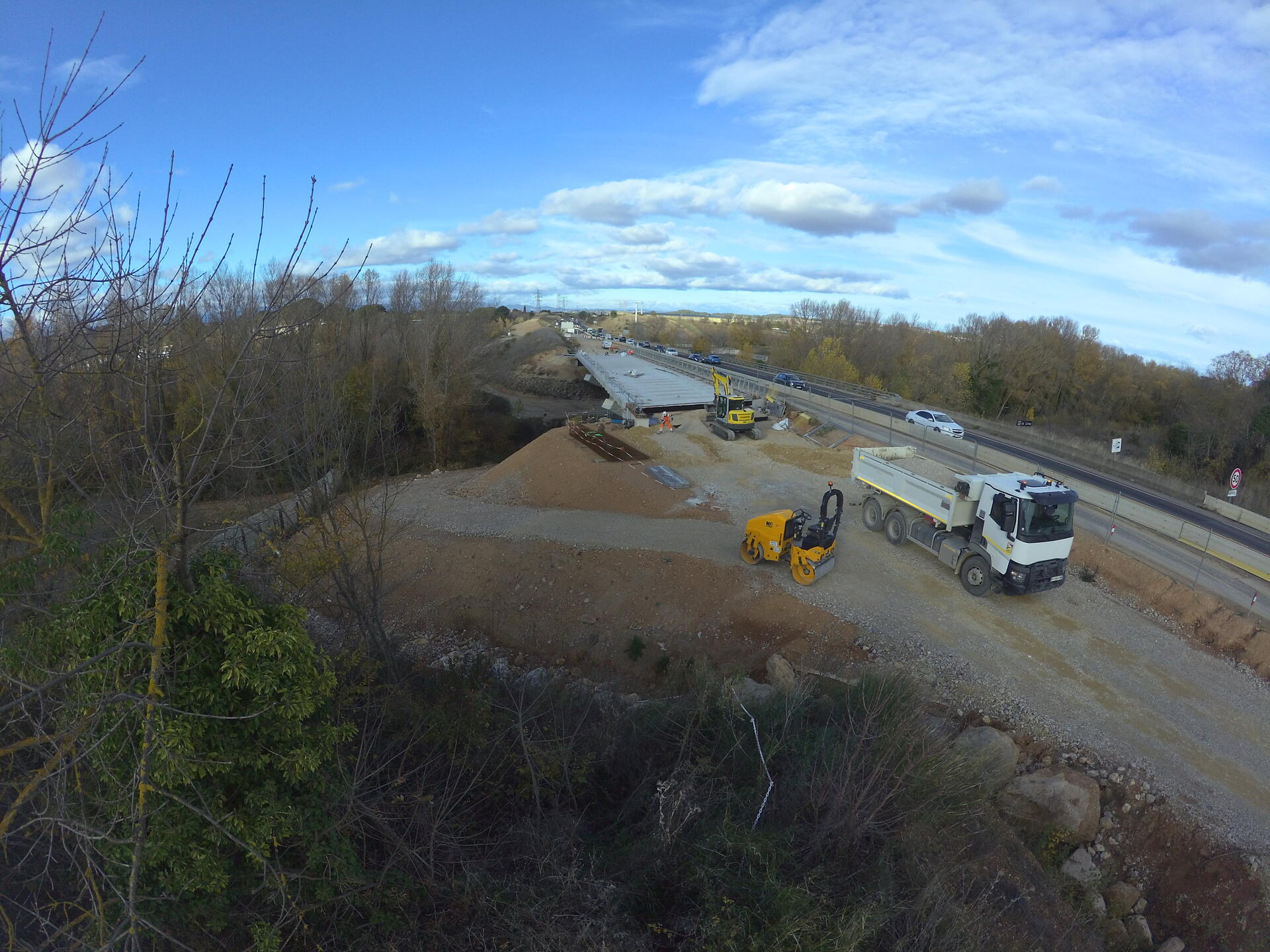 Rocade de Béziers - chantier de l'Ardide - nouveau pont du Lirou - dec 2025